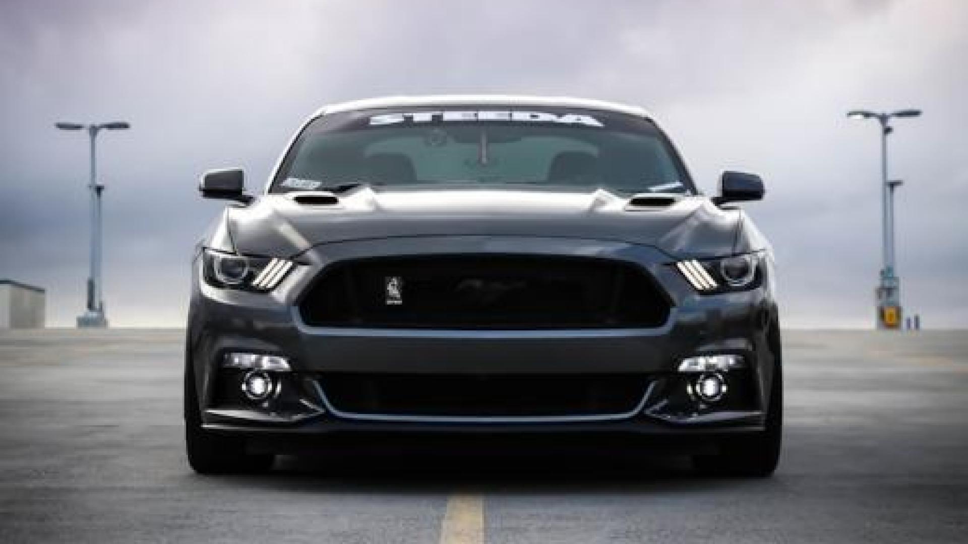 Toyota Camry XLE Hybrid 2024